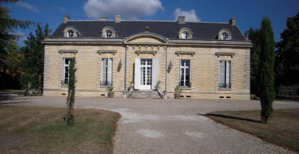 chateau